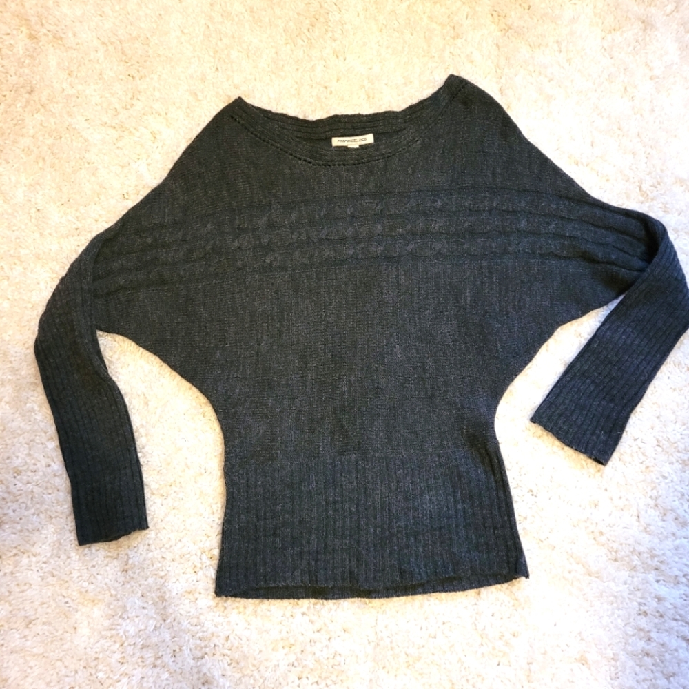Poof Excellence batwing sweater size L
